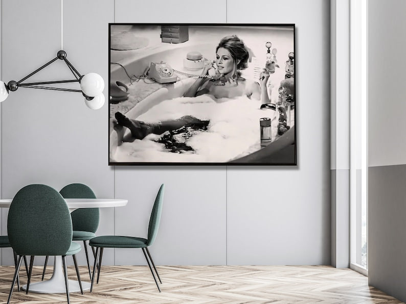 Wall Art 50cmx70cm Brigitte Bardot In the bath poster, Black Frame Canvas